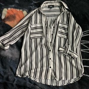 3/4’s sleeve striped button down